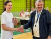 Врачу-интерну Гродненской университетской клиники Кристине Бубен вручен значок «Фізкультурнік Беларусі» 