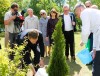 В Гродно профсоюз здравоохранения в составе делегации профсоюзов области высадил «семейное дерево» на территории БСМП