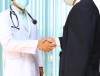 Если работодатель хочет принять важное решение, касающееся условий труда, он должен обсудить его с профсоюзом