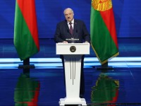 АЛЕКСАНДР ЛУКАШЕНКО: НИКОГДА МЫ НЕ ПОДХОДИЛИ ТАК БЛИЗКО К ЧЕРТЕ, КОГДА НАДО УДЕЛИТЬ ОСОБОЕ ВНИМАНИЕ СОХРАНЕНИЮ СУВЕРЕНИТЕТА БЕЛАРУСИ