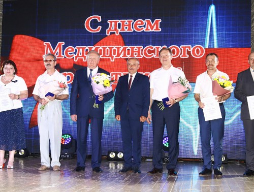 Десятки наград, высокие гости и концерт Алены Ланской