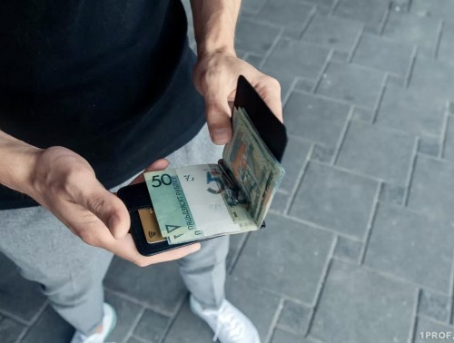 С 1 ЯНВАРЯ 2022 ГОДА МИНИМАЛЬНАЯ ЗАРАБОТНАЯ ПЛАТА В БЕЛАРУСИ МОЖЕТ СОСТАВИТЬ 457 РУБЛЕЙ