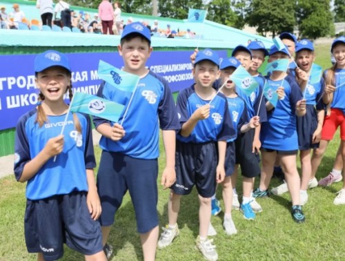 ДВЕ УЧЕБНО-ТРЕНИРОВОЧНЫЕ ГРУППЫ ПО ЛЫЖНЫМ ГОНКАМ ОТКРЫЛИ В АГРОГОРОДКЕ ВСЕЛЮБ