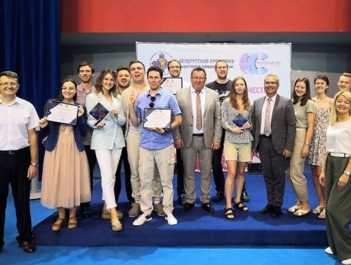 КОМАНДА МОЛОДЫХ МЕДИКОВ-ЭРУДИТОВ «ВГМУ», ПРЕДСТАВЛЯЮЩАЯ ВИТЕБСКИЙ МЕДУНИВЕРСИТЕТ, ПОСЕТИТ ИННОВАЦИОННЫЙ ЦЕНТР «СКОЛКОВО» В МОСКВЕ