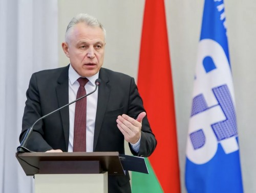 МИХАИЛ ОРДА: «РЕШАТЬ ПРОБЛЕМЫ ПРЕДПРИЯТИЙ ЗА СЧЕТ ЛЮДЕЙ НЕДОПУСТИМО»