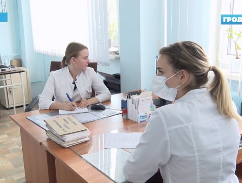 Отраслевой профсоюз и наниматели активно разъясняют механизм начисления новых стимулирующих выплат для медиков