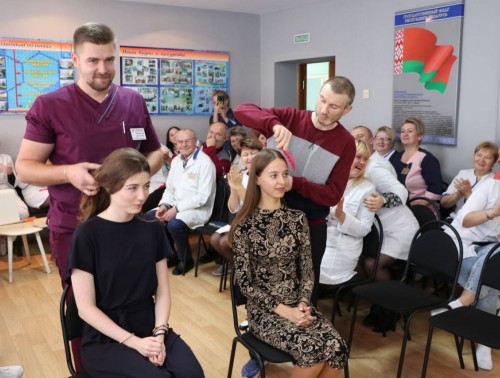 В День отца мужская часть медицинских коллективов Гродненщины проходила необычные конкурсные испытания