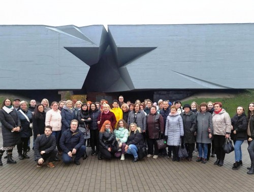 Дружный коллектив Гродненской областной станции скорой медицинской помощи побывал в Брестской крепости