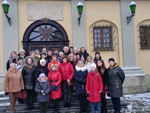 Путешествуя по родной стране, гродненским медикам нравится любоваться старинными замками