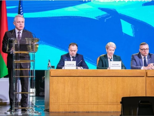 МИХАИЛ ОРДА: ОДНА ИЗ ОСНОВНЫХ ЗАДАЧ ПРОФСОЮЗОВ – НЕ ДОПУСТИТЬ НЕВЫПЛАТЫ ЗАРАБОТНОЙ ПЛАТЫ