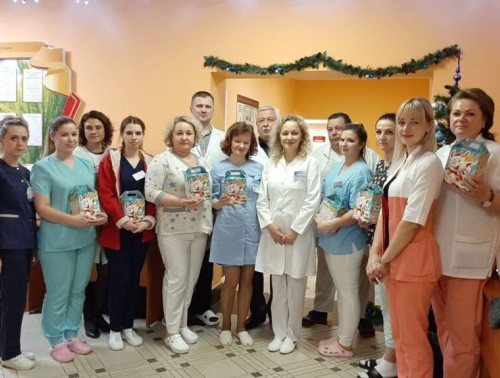 В Гродненской областной инфекционной клинической больнице подвели итоги конкурса арт-елок