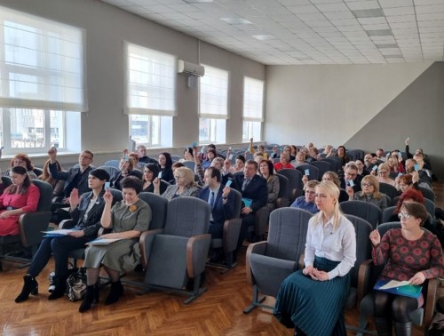 КАК НЕ ДОПУСТИТЬ СНИЖЕНИЯ УРОВНЯ ЗАРПЛАТ, ОБСУДИЛИ В МОГИЛЕВСКОМ ОБКОМЕ ПРОФСОЮЗА РАБОТНИКОВ ЗДРАВООХРАНЕНИЯ