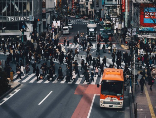 ЖЕНЩИНЫ И МОЛОДЕЖЬ ЮЖНОЙ КОРЕИ ОТСТОЯЛИ СВОИ ПРАВА НЕ БЕЗ ПОМОЩИ ПРОФСОЮЗОВ