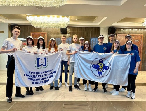 В одном шаге от пьедестала остановилась команда Слонимского медколледжа в чемпионате по интеллектуальным играм