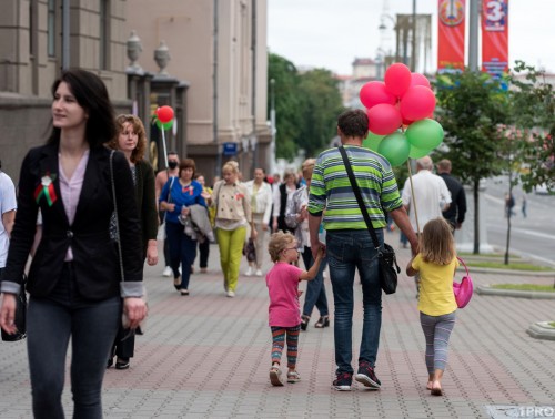 БОЛЬШИЕ ВЫХОДНЫЕ В ИЮЛЕ-2023. СКОЛЬКО БУДЕМ ОТДЫХАТЬ И МОЖНО ЛИ НА ЭТО ВРЕМЯ ПЛАНИРОВАТЬ ТРУДОВОЙ ОТПУСК