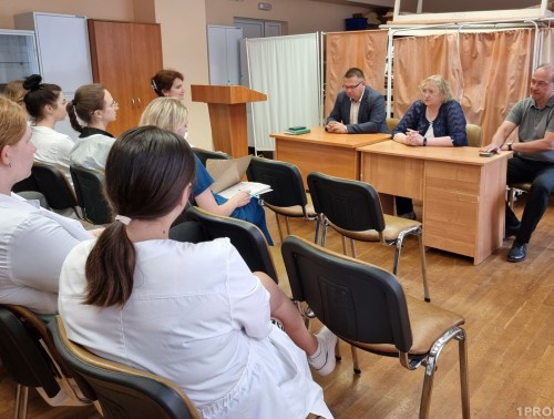 ОТРАСЛЕВОЙ ПРОФСОЮЗ ПРОВЕРИЛ УСЛОВИЯ РАБОТЫ МЕДИКОВ В ШКЛОВСКОМ РАЙОНЕ