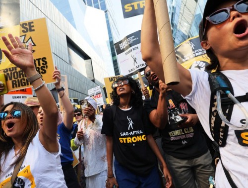 КАК АМЕРИКАНСКИЕ ПРОФСОЮЗЫ ОТМЕТИЛИ ДЕНЬ ТРУДА?