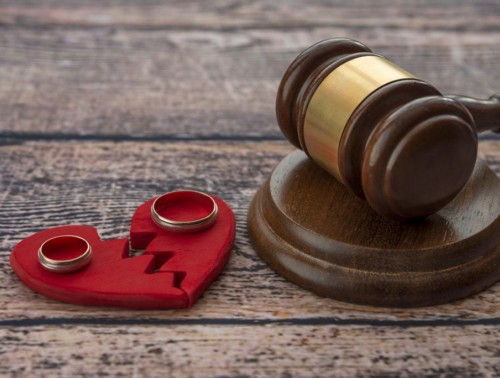 МОЖНО ЛИ В БРАЧНОМ ДОГОВОРЕ ПРОПИСАТЬ, КОМУ ПЕРЕХОДЯТ КРЕДИТЫ И ДРУГИЕ ДОЛГИ?