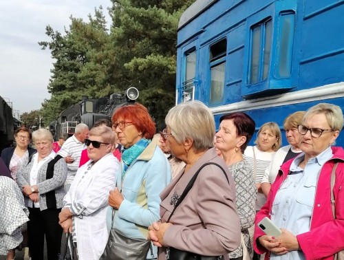 Организовывать экскурсии для ветеранов в канун праздника вошло в традицию Слонимской ЦРБ