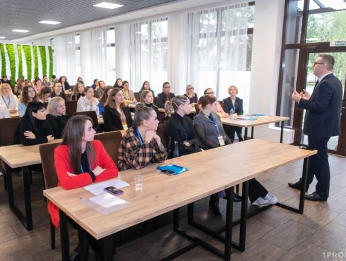 ПРОФСОЮЗНАЯ МОЛОДЕЖЬ ТРЕХ ОТРАСЛЕЙ ПОГРУЗИЛАСЬ В НЮАНСЫ ЭЛЕКТОРАЛЬНОЙ КАМПАНИИ