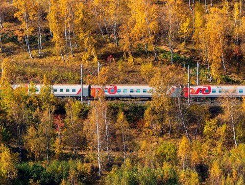 НА БОЛЬШИЕ ВЫХОДНЫЕ В ДЕСЯТЫЙ РЕЙС ОТПРАВИТСЯ КРУИЗНЫЙ ПОЕЗД «БЕЛОРУССКИЙ ВОЯЖ»