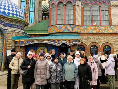 Пять городов, входящих в топ самых самобытных в России, посетил коллектив детской поликлиники города Гродно