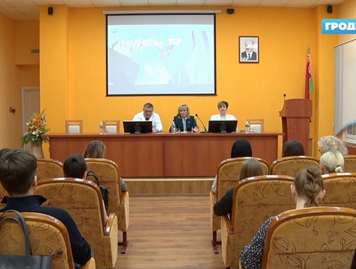 Обучающий семинар для будущих управленцев-медиков начался в Гродненской городской центральной поликлинике