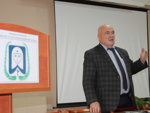 Владислав Голяк провел урок безопасности в Гродненском медколледже