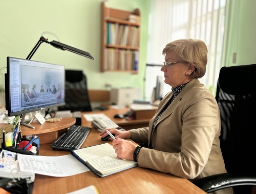 В тонкостях организации работы учителей-дефектологов в здравоохранении разбиралась Валентина Гордиевская в ходе совещания Минздрава