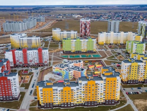 Более 200 квартир распределил между гродненскими медиками профсоюз