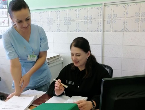 Как в областном клиническом центре «Фтизиатрия» соблюдается законодательство о труде и охране труда, посмотрели профсоюзные инспекторы