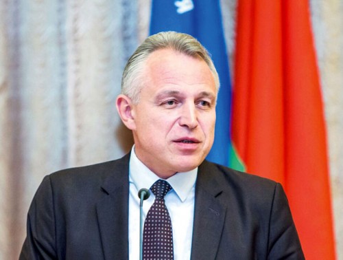 МИХАИЛ ОРДА: “ВО ВСЕ ВРЕМЕНА ЖЕНЩИНА СИМВОЛИЗИРОВАЛА МИР, УЮТ, МУДРОСТЬ, ТЕРПЕНИЕ И СЕМЕЙНОЕ БЛАГОПОЛУЧИЕ”