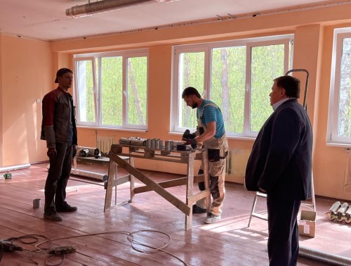 ПРОФСОЮЗ ПОСМОТРЕЛ, КАК ИДЕТ РЕКОНСТРУКЦИЯ САНАТОРИЯ  «НЕМАН-72»