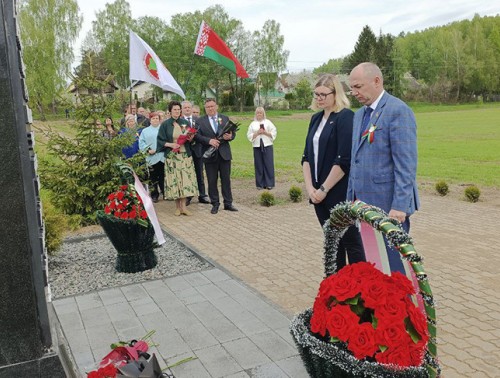 ХОДЖАЕВ: ПАМЯТЬ О ПРЕДКАХ, ЗАЛОЖЕННАЯ В ГЕНАХ, ПОЗВОЛЯЕТ ОСТАВАТЬСЯ ЛЮДЬМИ