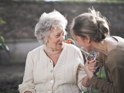 КАК В БЕЛАРУСИ БУДЕТ ОРГАНИЗОВАН ДОЛГОВРЕМЕННЫЙ УХОД ЗА ПОЖИЛЫМИ И ИНВАЛИДАМИ?