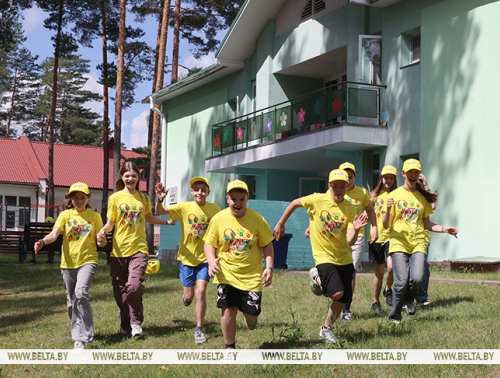 ЭКСПЕРТ: НАНИМАТЕЛИ ПОМОГАЮТ РАБОТНИКАМ В УДЕШЕВЛЕНИИ ПУТЕВОК В ЛАГЕРЯ ИСХОДЯ ИЗ ВОЗМОЖНОСТЕЙ