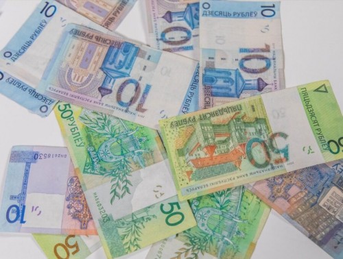 ЗАРПЛАТА В БЕЛАРУСИ ПРОДОЛЖАЕТ РАСТИ. СКОЛЬКО В СРЕДНЕМ ПОЛУЧИЛИ В МАЕ 2024 Г.? 