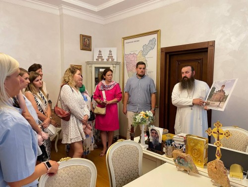 Коллектив Гродненского ОКЦ «Психиатрия-наркология» посетил Гродненское епархиальное управление