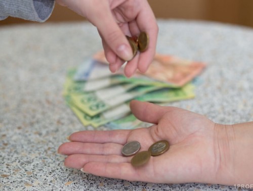 ПРАВДА ЛИ, ЧТО КАЖДЫЙ НАНИМАТЕЛЬ ОБЯЗАН ВЫПЛАЧИВАТЬ ЕДИНОВРЕМЕННУЮ ВЫПЛАТУ НА ОЗДОРОВЛЕНИЕ?