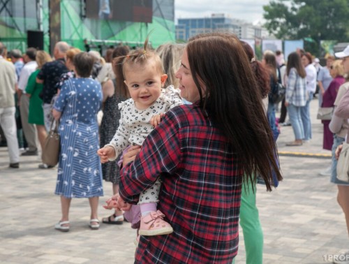 ПЛЮС 7,3%: ПОСОБИЯ НА ДЕТЕЙ В ВОЗРАСТЕ ДО 3 ЛЕТ ВЫРАСТУТ В БЕЛАРУСИ С 1 АВГУСТА 2024 Г.  