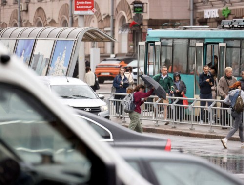 ПОВАЛЕННЫЕ ДЕРЕВЬЯ И ОБОРВАННЫЕ ПРОВОДА. ВИНОЙ ВСЕМУ – ЦИКЛОНЫ КРИСТИ И ИГОРЬ  