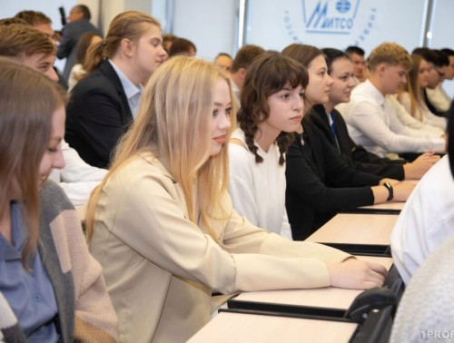 ЦЕНА ОБРАЗОВАНИЯ. СКОЛЬКО ПРИДЕТСЯ ОТДАТЬ ПЕРВОКУРСНИКАМ ЗА ОБУЧЕНИЕ В ВУЗАХ В 2024/25 УЧЕБНОМ ГОДУ? 