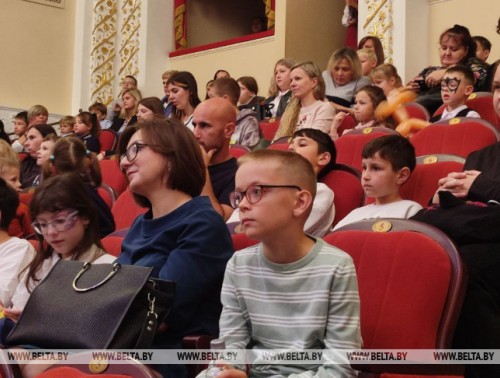 ПРАЗДНИК «МИР СЕМЕЙНЫХ УВЛЕЧЕНИЙ» ОРГАНИЗОВАЛ В МИНСКЕ ПРОФСОЮЗ РАБОТНИКОВ ЗДРАВООХРАНЕНИЯ