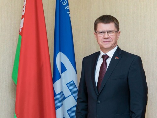 ЮРИЙ СЕНЬКО: «СОЗИДАТЕЛЬНЫЙ ТРУД СЕЛЬСКОХОЗЯЙСТВЕННЫХ РАБОТНИКОВ ВСЕГДА БЫЛ ВАЖНЫМ И ВОСТРЕБОВАННЫМ»