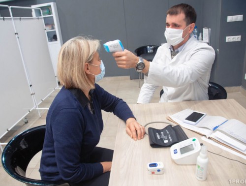 КОГДА ЖДАТЬ ПИКА ЗАБОЛЕВАЕМОСТИ ГРИППОМ В БЕЛАРУСИ И КОМУ ПОКАЗАНА ПРИВИВКА, РАССКАЗАЛИ В МИНЗДРАВЕ