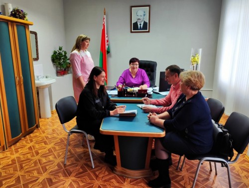 Профсоюзные специалисты провели проверку в первичной профсоюзной организации Ивьевской ЦРБ