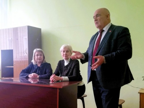 «Важность медучреждений на селе и вклад людей, которые в них работают, невозможно переоценить»