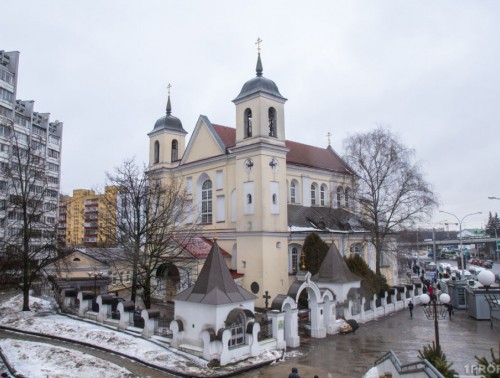 ВСЕЛЕНСКАЯ (МЯСОПУСТНАЯ) РОДИТЕЛЬСКАЯ СУББОТА-2025: КОГДА ОТМЕЧАЮТ, ТРАДИЦИИ И ЗАПРЕТЫ ПОМИНАЛЬНОГО ДНЯ