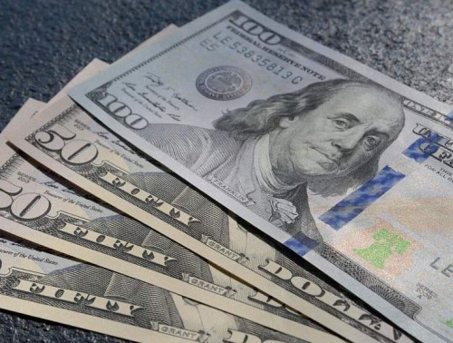 МОГУТ ЛИ В БАНКЕ ПРИНЯТЬ ДОЛЛАРЫ СТАРОГО ОБРАЗЦА И ПОВРЕЖДЕННЫЕ КУПЮРЫ, РАЗБИРАЕМСЯ