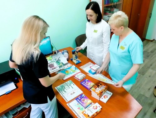 В Гродненском ОКЦ «Фтизиатрия» подведены итоги конкурса детского рисунка «У вечного огня», посвященного 80-летию Великой Победы